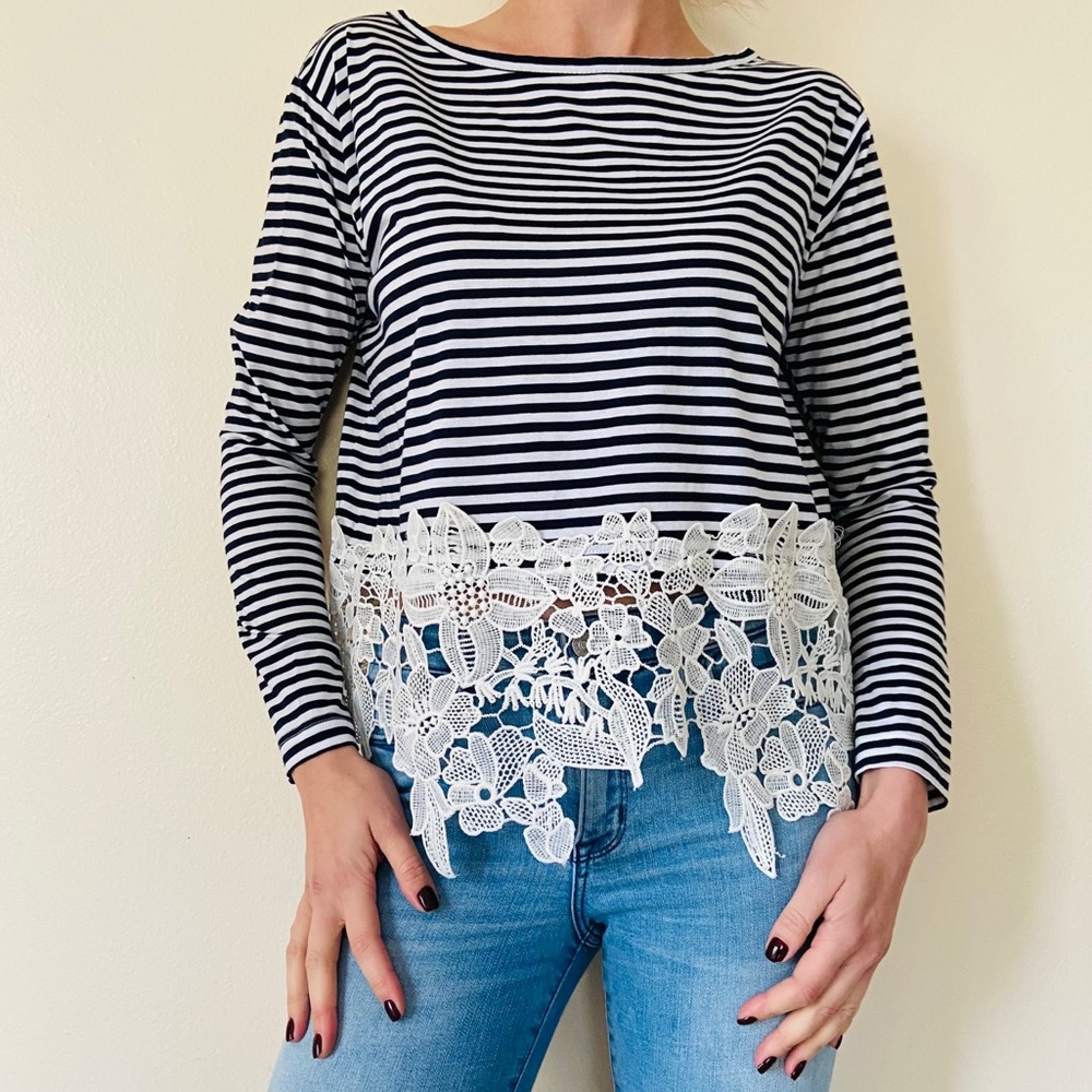 Denny Rose striped crochet lace long sleeve top